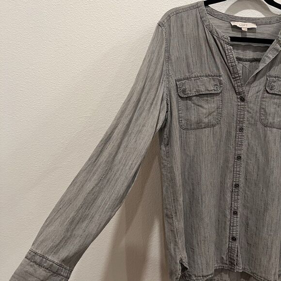 Loft Women’s Size L Softened Chambray Denim Shirt Gray Long Sleeve Button Up - Picture 3 of 7